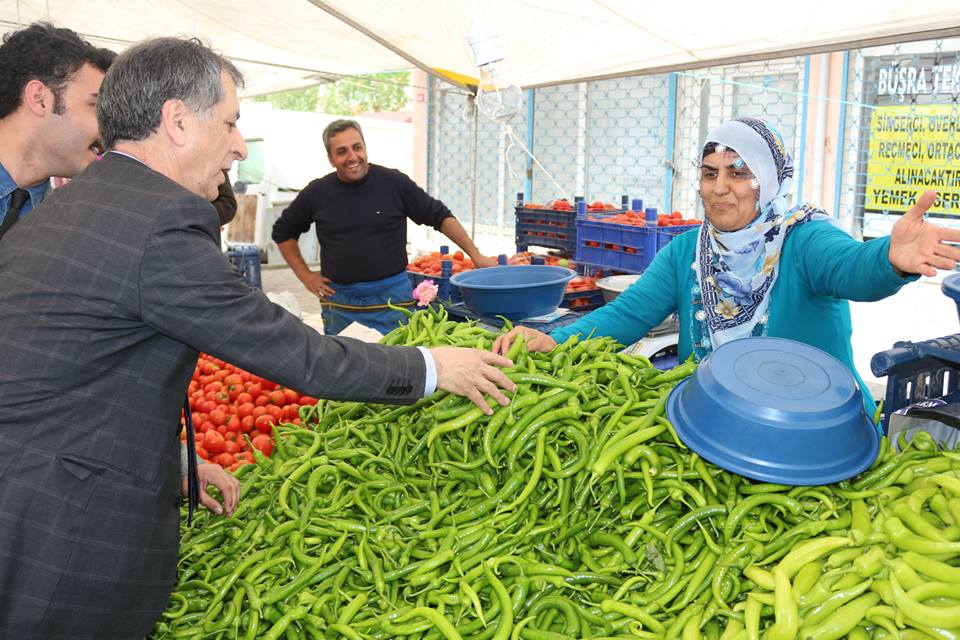 Övür: Tarımda battık diyenlerin zirvede olduğumuzdan haberi yok