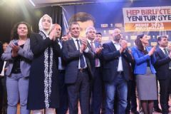 Hedef2023 buluşmalarında Kars-Ardahan-Iğdır'lı hemşehrilerimle buluştuk.Muhteşem bir kalabalık vardı.Teşekkürler